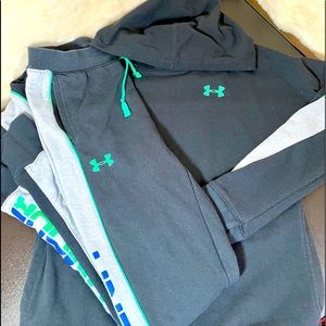 Under armor sweatsuit